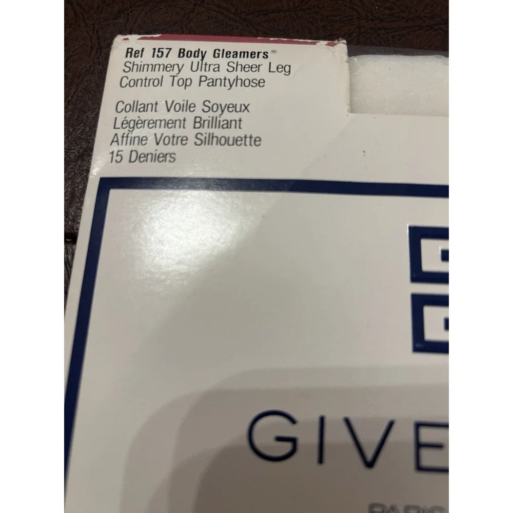 Vintage Givenchy Body Gleamers Pantyhose Style 157 White Size A Denier NOS